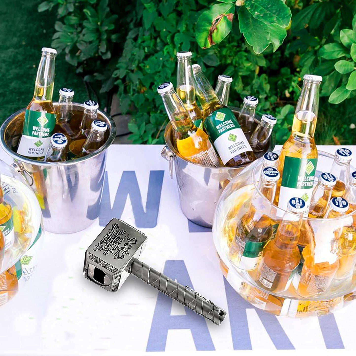 2-Pack Magnetic Hammer Shaped Beer Opener and Hammer Keychain Bottle Opener for Men, Husband, Dad, Grandpa, Boyfriend