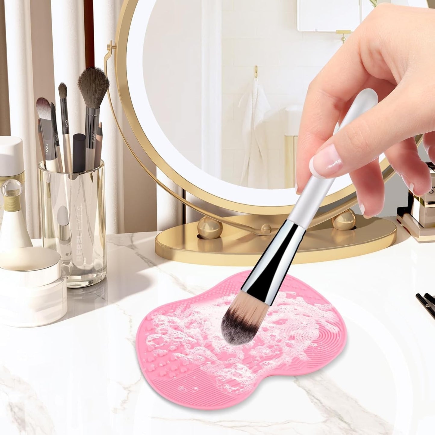 Silicone Makeup Brush Cleaning Pad: Reusable, Portable Cleaning Tool