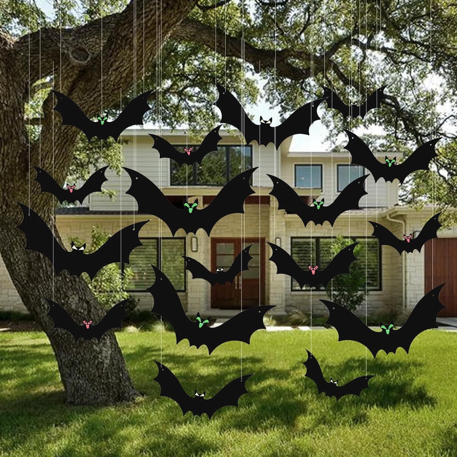 18Pcs Hanging Bats for Halloween Decoration Outdoor Large Scary Flying Bat Decor